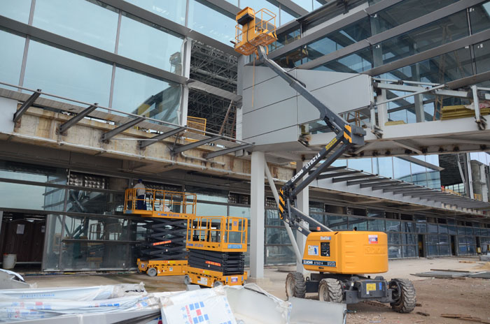 16�ײ������۸߿����I(y��)ƽ�_(t��i)���U